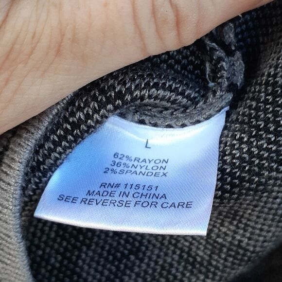 Romeo & Juliet Couture Fleur de Lis Sweater Dress - Picture 9 of 9